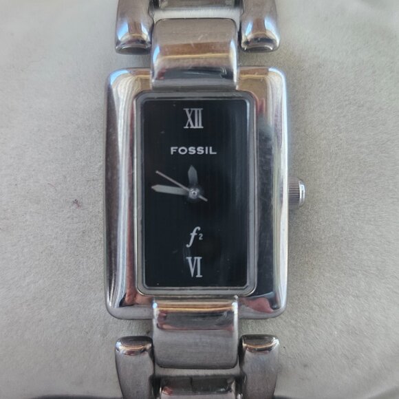 Fossil F2 Women Watch Silver Tone Chain Metal Band Analog Quartz Wristwatch - Picture 6 of 15